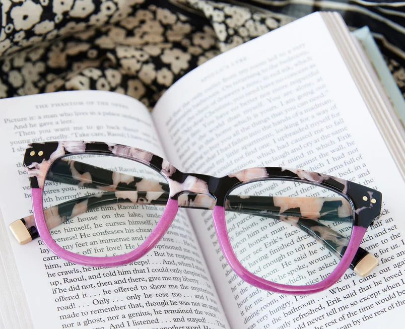 Peepers Faye Readers Black Marble/Pink