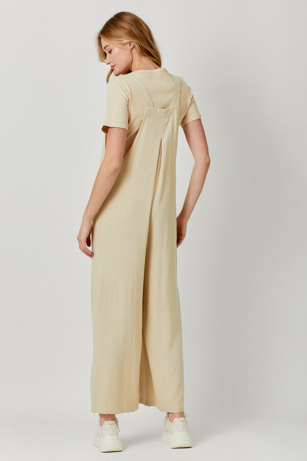 Wide leg jumpsuit with side pockets Color Sand