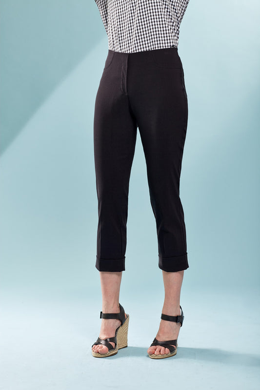 Black Pull on crop pants with cuff