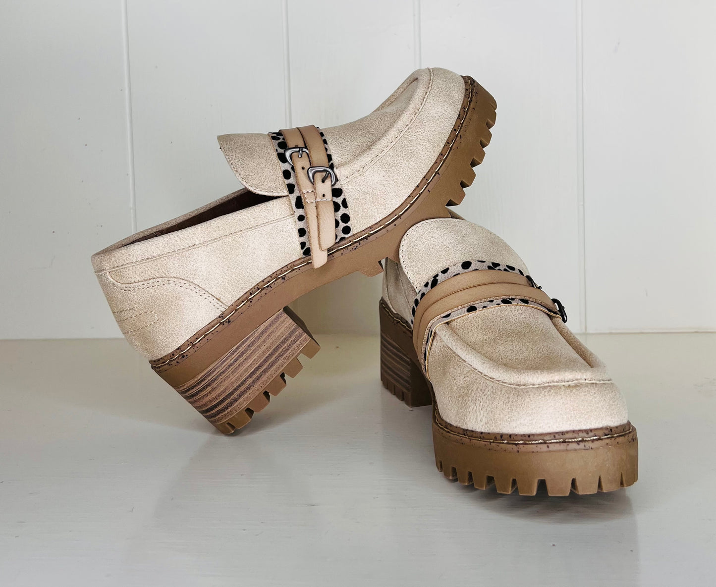 Women's Blowfish  Malibu Loafer -  Lahtay